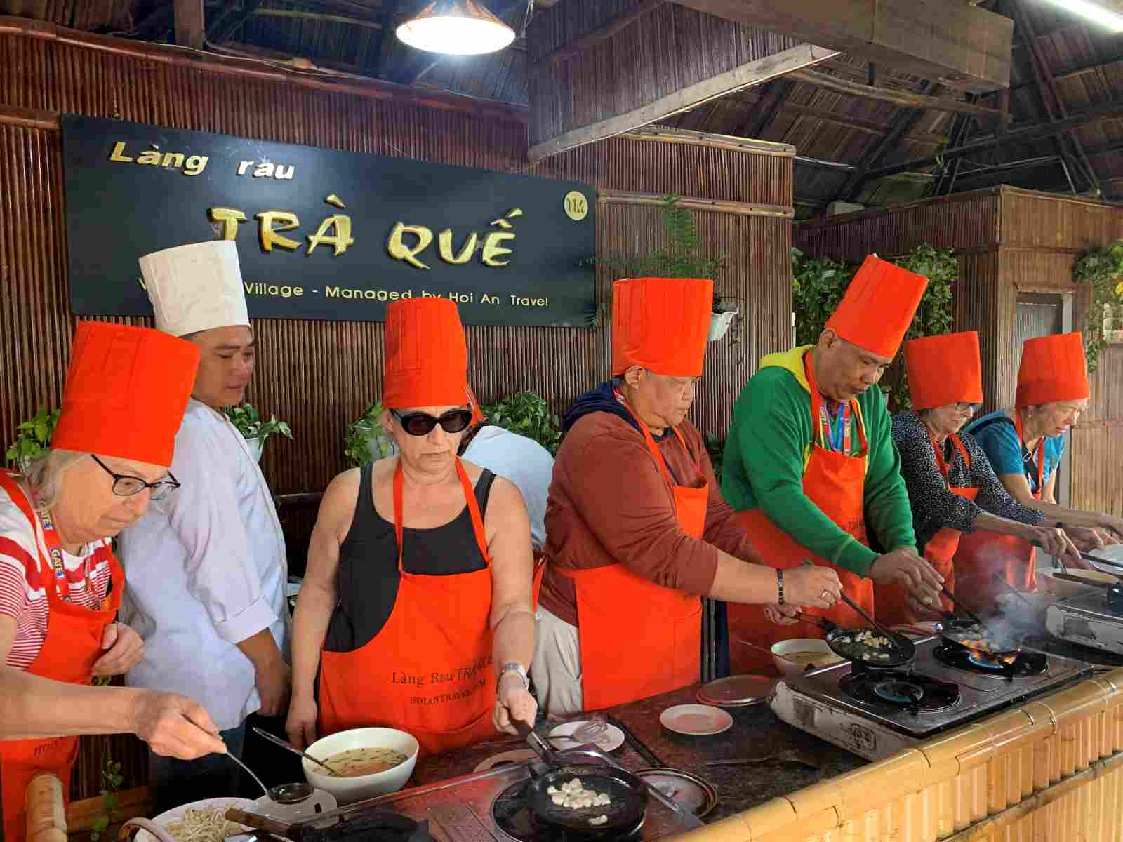 Hoi An Backroads Cycling & Village Cooking Experience