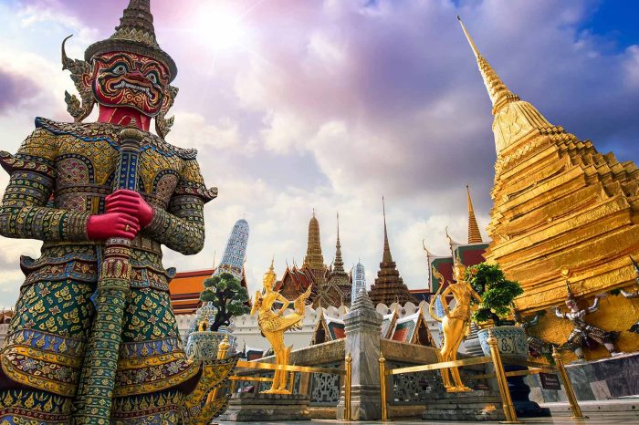 14 Days of Private Tour With Boat Ride