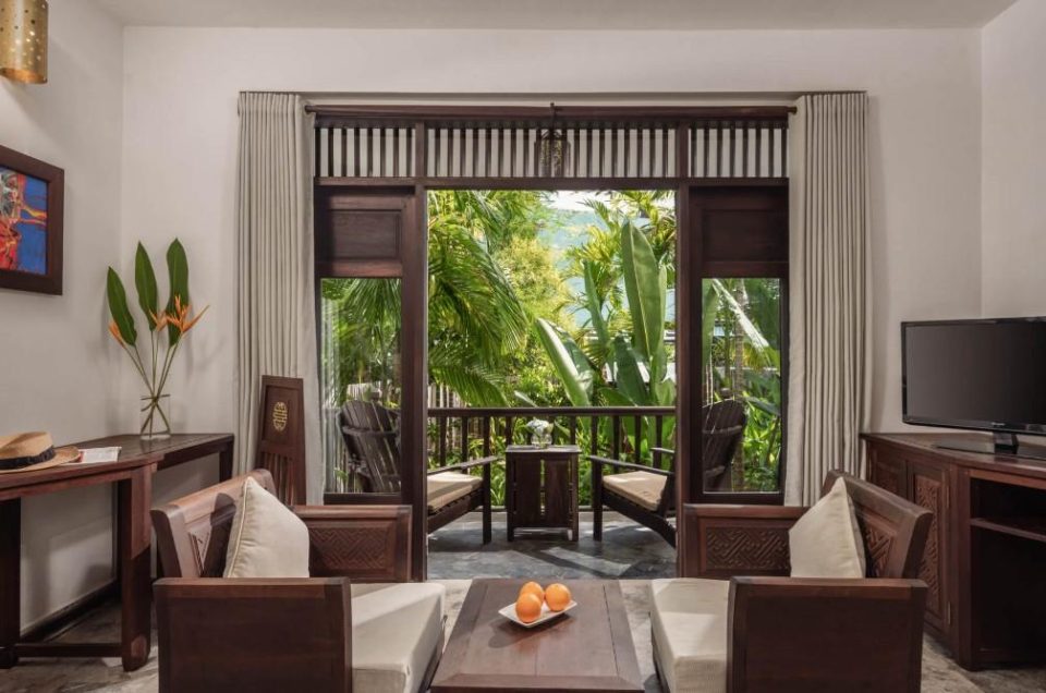 Premier Deluxe Garden View